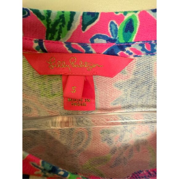 Lilly Pulitzer Jensen Sweatshirt in Plumeria Pink Untamed Hearts Size Small - Picture 2 of 6